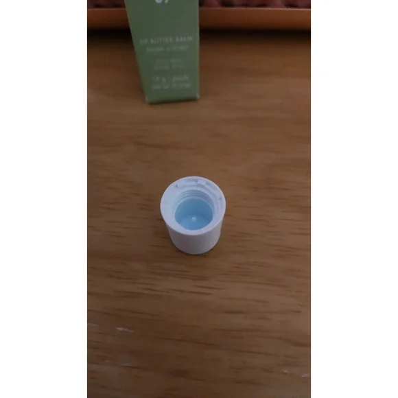 Summer Fridays Lip Balm - Picture 2 of 2